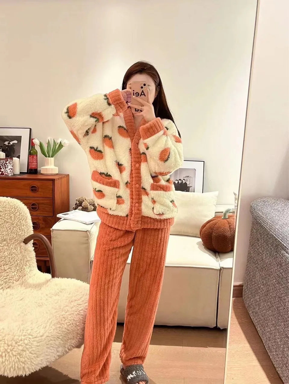 Women's Warm Velvet Pyjama Set